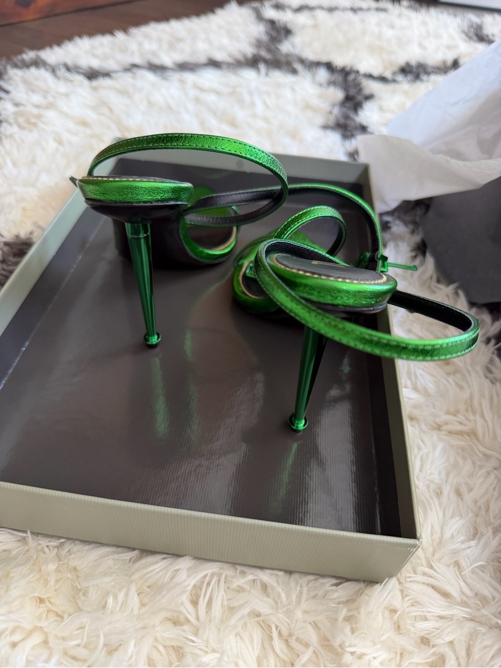 Tom Ford Metallic Emerald Green Ankle-Tie Stiletto Sandals - Picture 7 of 10